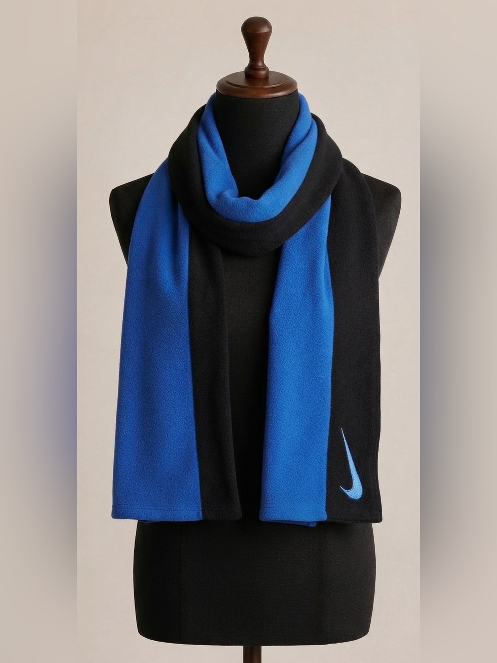VTG 90s/Y2K Nike Swoosh Fleece Scarf